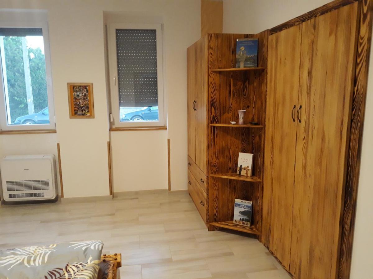 Zimmerferi Apartman Keszthely Apartamento Exterior foto