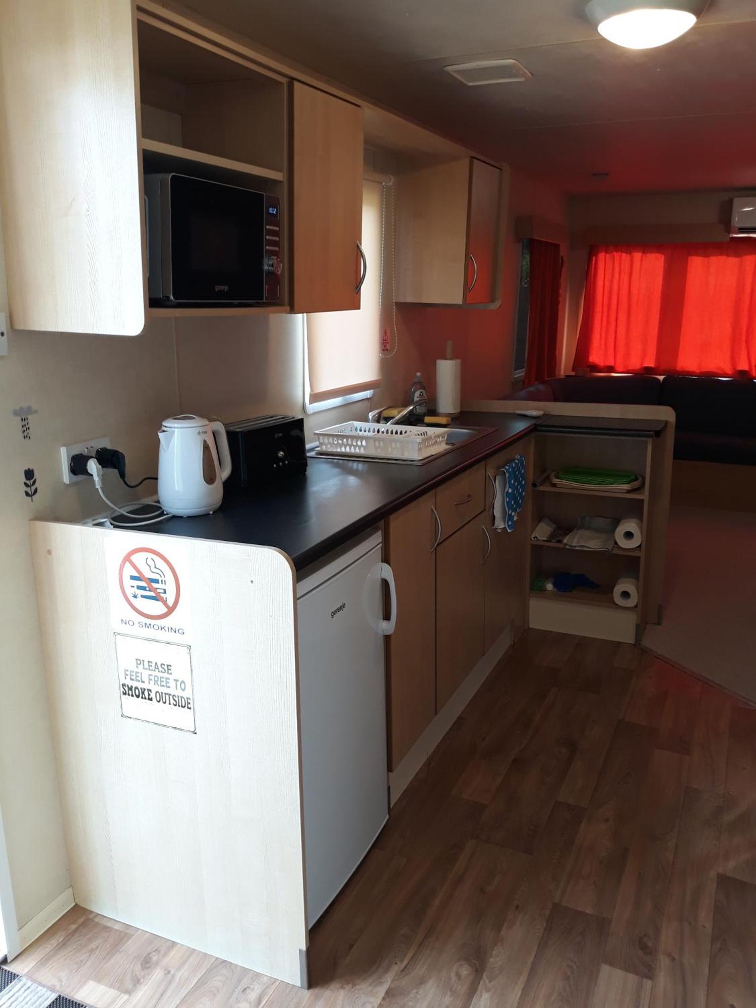 Zimmerferi Apartman Keszthely Apartamento Exterior foto